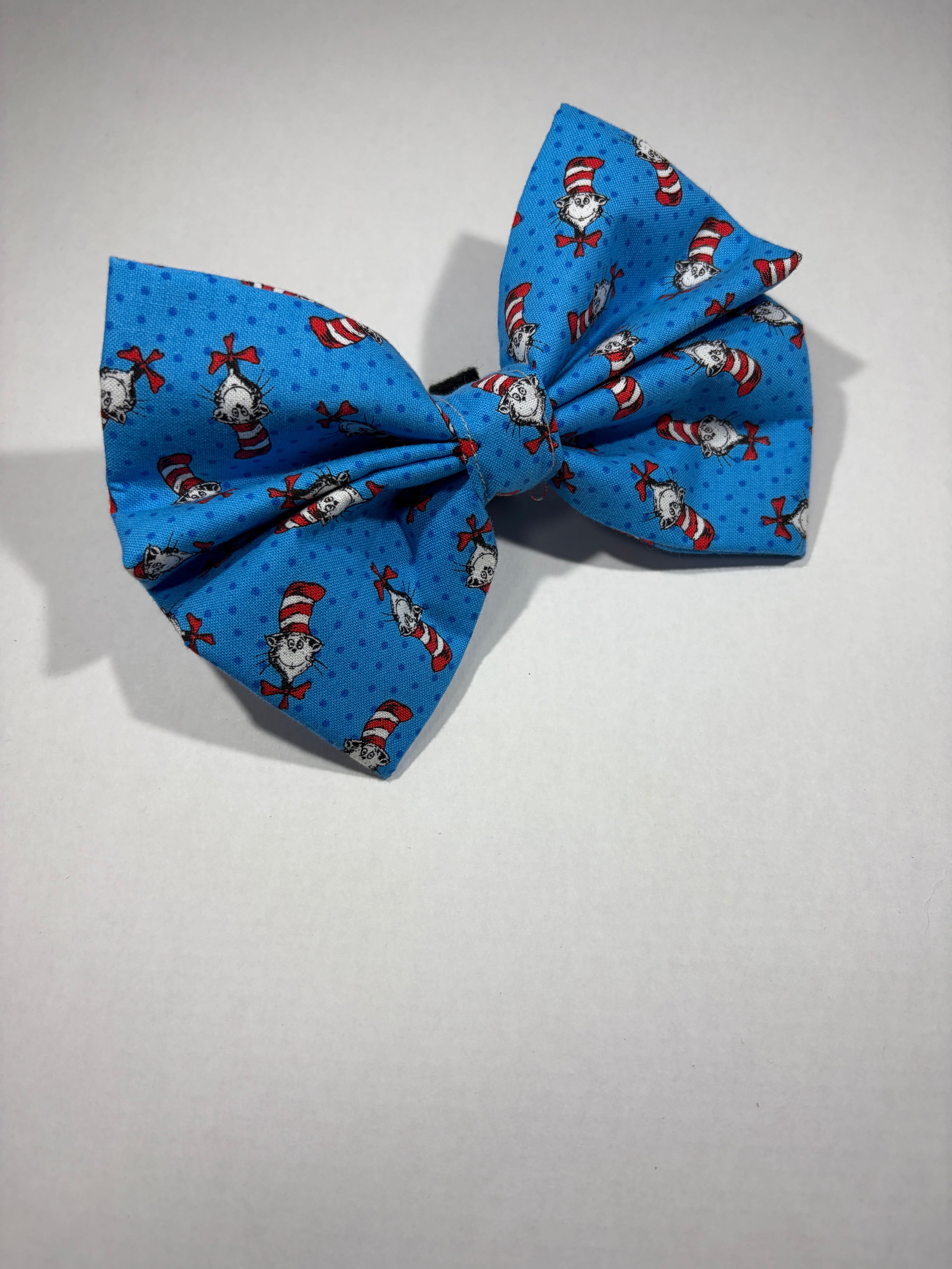 Cat in the hat bow