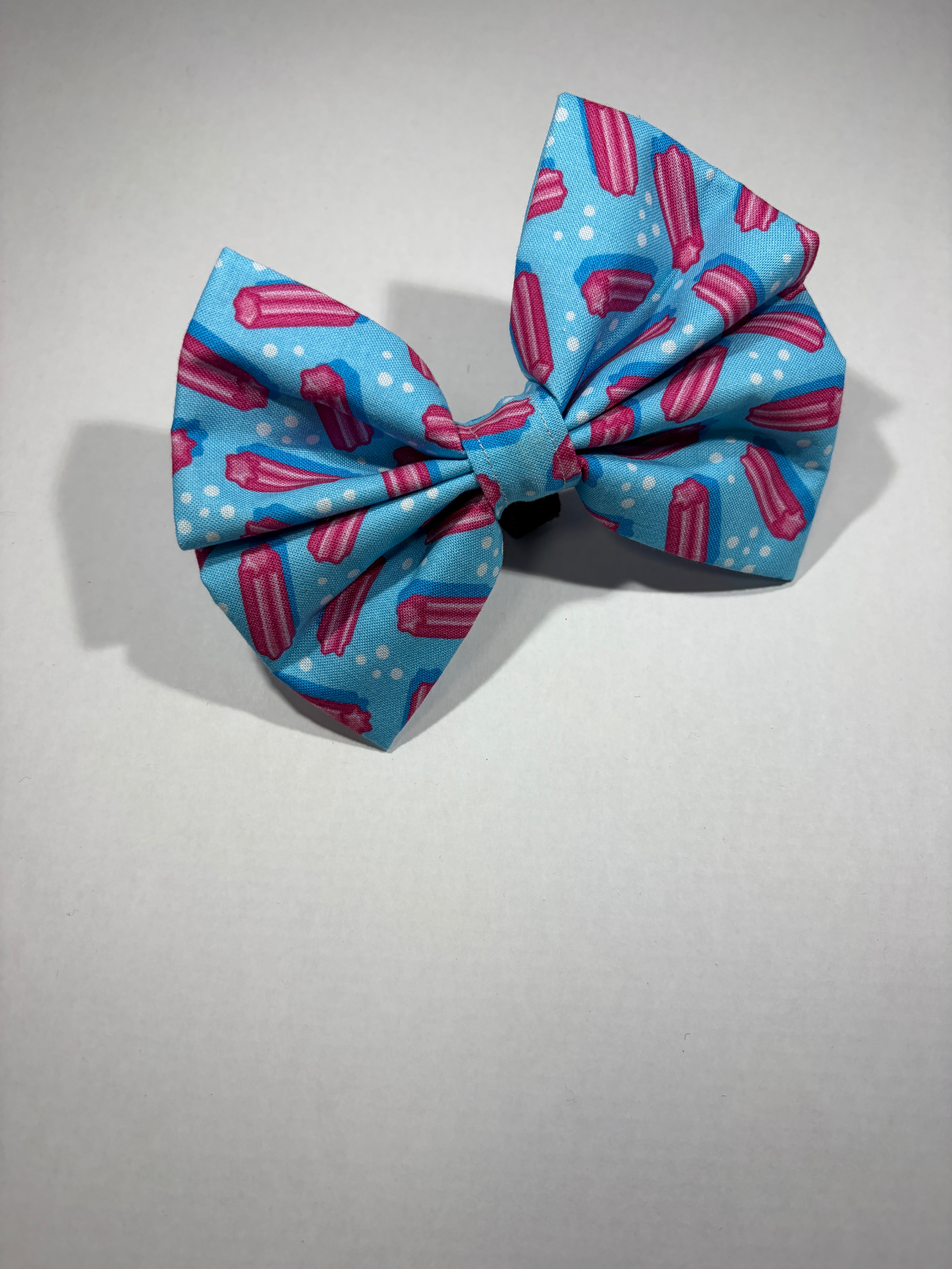 Red Liquorice Dog Bow